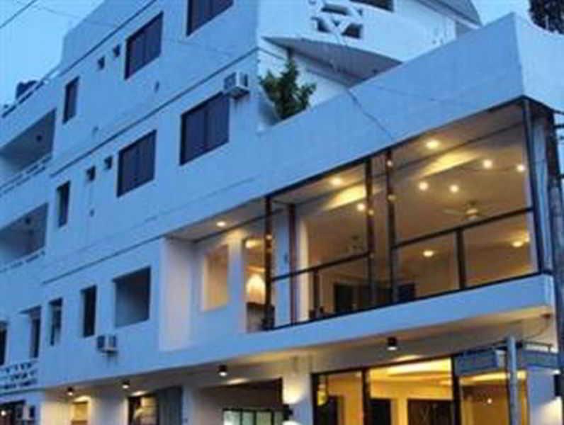 Gmg Hotel Корон Екстер'єр фото
